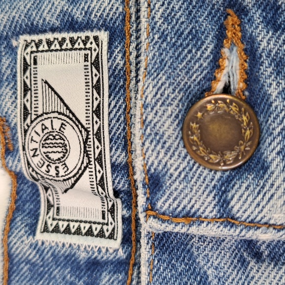 🇺🇸Vintage Essentiale Stonewash High-Rise Tapered Legs Size 11 - Picture 16 of 17